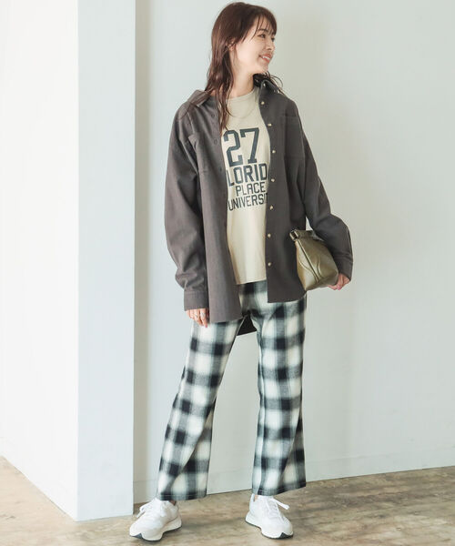 B:MING by BEAMS（ビーミングバイビームス）の「B:MING by BEAMS / ヘリンボーン シャツジャケット（ミリタリージャケット・レディース・アイボリー/スミクロ・SMALL/MEDIUM）」の3枚目の写真