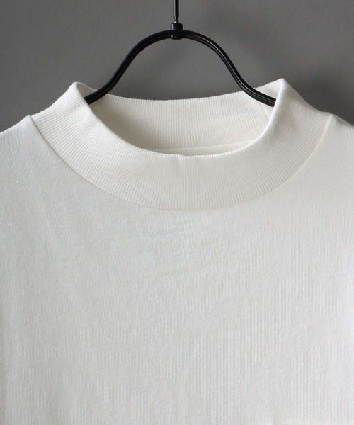 SITRY（シトリー）の「Heavy weight wide mock neck pullover/ヘビーウェイト ワイドモックネック プルオーバー（Tシャツ/カットソー・メンズ・ベージュ/サンドベージュ/グリーン/サックスブルー/ホワイト/チャコールグレー/ブラック・M/L/XL）」の14枚目の写真