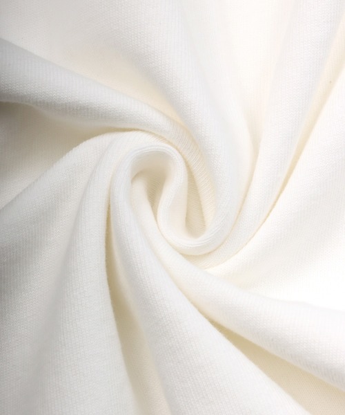 SITRY（シトリー）の「Heavy weight wide mock neck pullover/ヘビーウェイト ワイドモックネック プルオーバー（Tシャツ/カットソー・メンズ・ベージュ/サンドベージュ/グリーン/サックスブルー/ホワイト/チャコールグレー/ブラック・M/L/XL）」の13枚目の写真