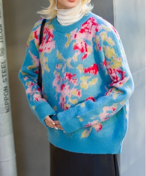 SpRay（スプレイ）の「シャギー花柄ニット（ニット/セーター・レディース・ダークパープル/ブルー・FREE）」の7枚目の写真