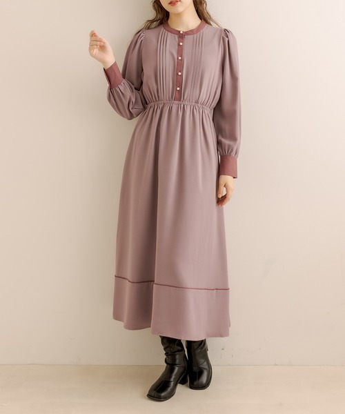 OLIVE des OLIVE（オリーブデオリーブ）の「【WEB限定】ピンタッククレリックワンピース（ワンピース・レディース・オフホワイト/サックスブルー/ライトブラウン・FREE）」の9枚目の写真