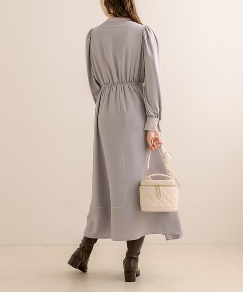 OLIVE des OLIVE（オリーブデオリーブ）の「【WEB限定】ピンタッククレリックワンピース（ワンピース・レディース・オフホワイト/サックスブルー/ライトブラウン・FREE）」の17枚目の写真