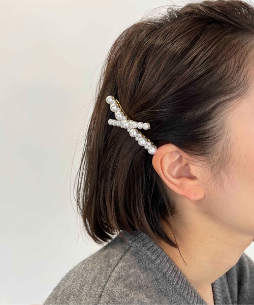 PICCIN(ピッチン)の「クロスパールバレッタ(バレッタ/ヘアクリップ・レディース・ホワイト・FREE)」の3枚目の写真