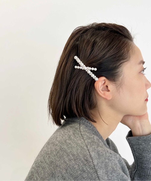PICCIN(ピッチン)の「クロスパールバレッタ(バレッタ/ヘアクリップ・レディース・ホワイト・FREE)」の2枚目の写真