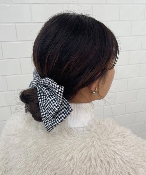 one after another NICE CLAUP（ワンアフターアナザーナイスクラップ）の「千鳥リボンバレッタ（バレッタ/ヘアクリップ・レディース・ブラック系その他・FREE）」の5枚目の写真