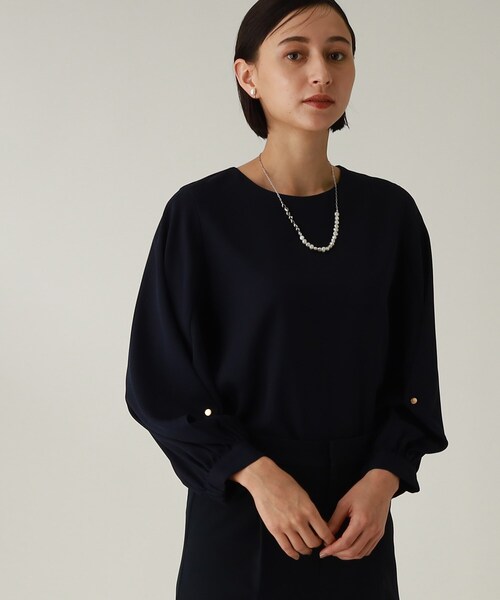 THE SHOP TK （ザ ショップ ティーケー ）の「◆【セレモニー/入卒/洗える】ジョーゼット袖シャーリングブラウス（シャツ/ブラウス・レディース・ホワイト系/ネイビー・11/12/13/14）」の2枚目の写真