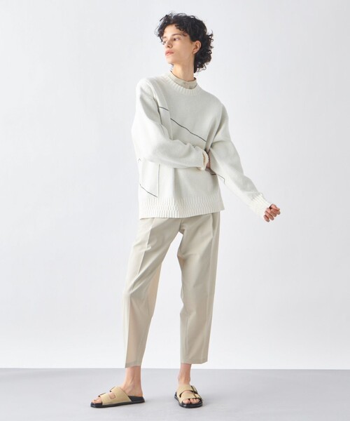 JOSEPH STUDIO(ジョゼフストゥディオ)の「【洗える・ユニセックス】ラインパイルジャガード ラウンドネックニット(ニット/セーター・メンズ・ホワイト系/ブラック系・SMALL/MEDIUM/LARGE)」の3枚目の写真