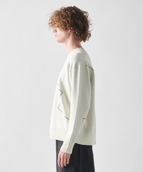 JOSEPH STUDIO(ジョゼフストゥディオ)の「【洗える・ユニセックス】ラインパイルジャガード ラウンドネックニット(ニット/セーター・メンズ・ホワイト系/ブラック系・SMALL/MEDIUM/LARGE)」の21枚目の写真