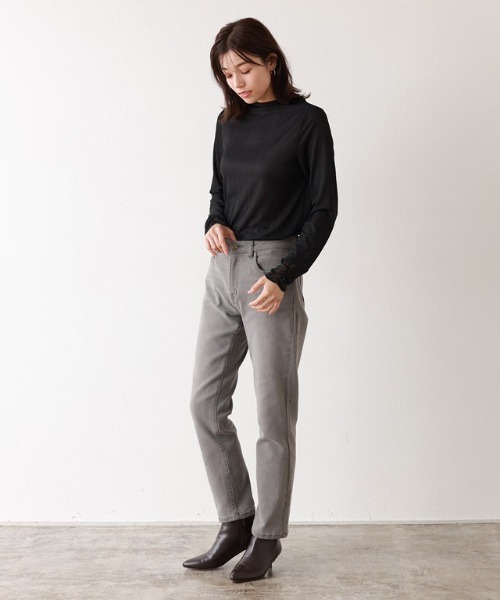 Pierrot（ピエロ）の「シアーカフスボトルネックトップス（Tシャツ/カットソー・レディース・ブラック/オフホワイト/ライトグレー・M/L）」の6枚目の写真