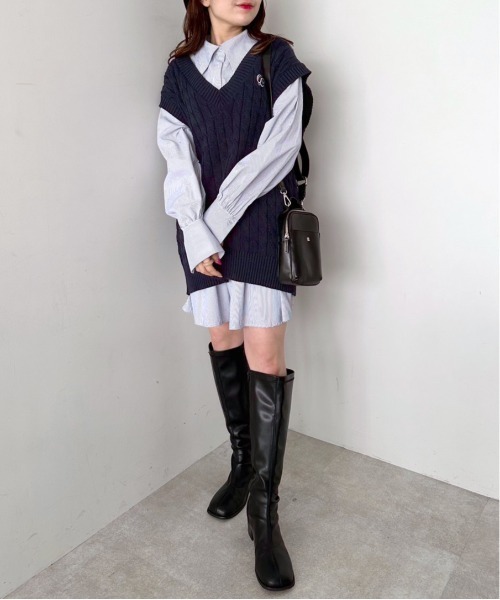 OLIVE des OLIVE（オリーブデオリーブ）の「刺繍入りケーブルベスト（ベスト・レディース・オフホワイト/ベージュ/ネイビー・FREE）」の17枚目の写真