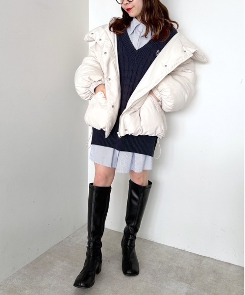 OLIVE des OLIVE（オリーブデオリーブ）の「刺繍入りケーブルベスト（ベスト・レディース・オフホワイト/ベージュ/ネイビー・FREE）」の13枚目の写真