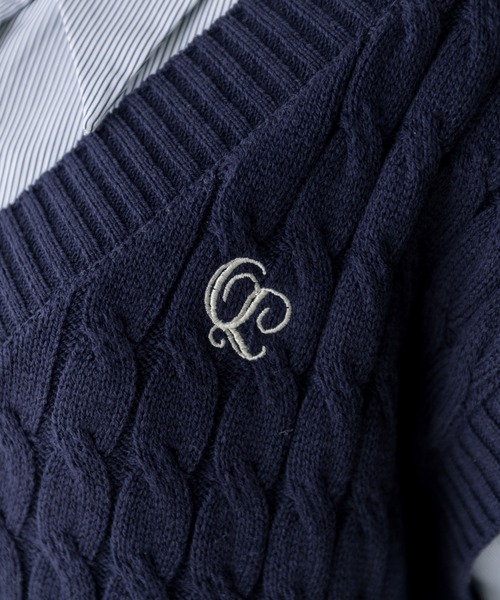 OLIVE des OLIVE（オリーブデオリーブ）の「刺繍入りケーブルベスト（ベスト・レディース・オフホワイト/ベージュ/ネイビー・FREE）」の10枚目の写真