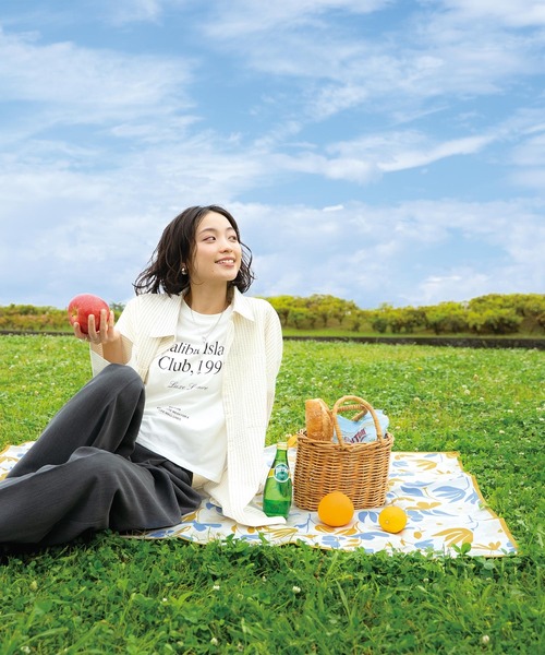 Wpc. Patterns（ダブリュピーシーパターンズ）の「Wpc. Patterns レジャーシート コンパクト（アウトドアグッズ・レディース・レッド系その他/ネイビー/ホワイト系その他/レッド系その他3/ベージュ系その他/ブルー系その他/ホワイト系その他2/イエロー系その他/ネイビー系/オフホワイト/ホワイト系その他3/ブラウン系その他/グレー系その他/ホワイト系その他5/ホワイト系その他4・FREE）」の17枚目の写真