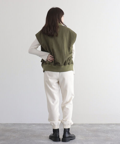 fredy emue（フレディエミュ）の「ダブルクロスジョガーパンツ（その他パンツ・レディース・オフホワイト/ブラック/ライトグレー・38）」の9枚目の写真