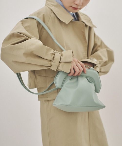 idem（イデム）の「padded gamaguchi bag/パデットがまぐちバッグ（ショルダーバッグ・レディース・ブラック/グレイッシュベージュ/ミント・FREE）」の11枚目の写真