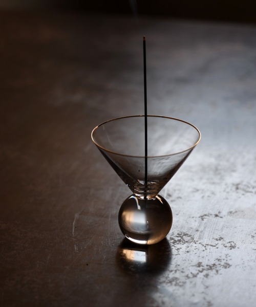 BIRTHDAY BAR(バースデイバー)の「Hazel Alle a te Sphere お香立て(ルームフレグランス/お香・レディース・クリア/クリアブラック・フリー)」の6枚目の写真