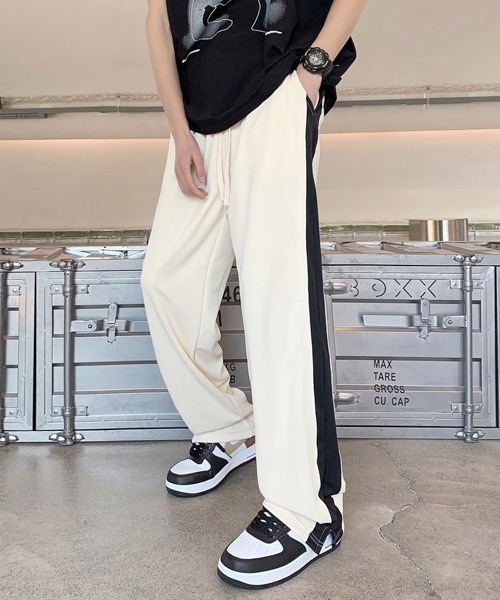 FVLMEN(フルメン)の「【FVLMEN】line sweat Pants/ライン スウェット パンツ(スウェットパンツ・メンズ・アイボリー/ブラック/グレー・MEDIUM/LARGE/X-LARGE)」の18枚目の写真