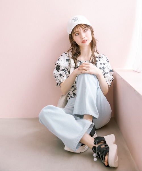 OLIVE des OLIVE（オリーブデオリーブ）の「【S/Mサイズ】セミフレアデニムパンツ（デニムパンツ・レディース・ブルー/サックスブルー/ピンク・SMALL/MEDIUM）」の6枚目の写真