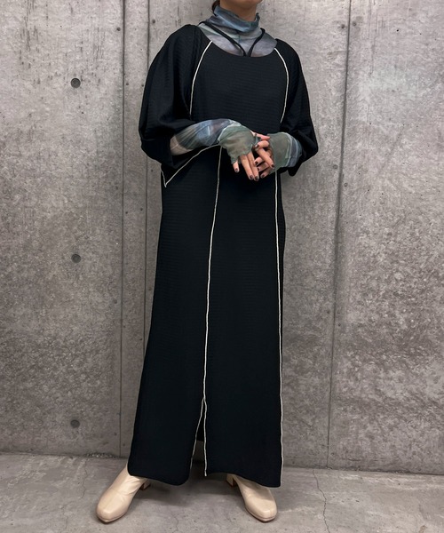 byYOUANCE(バイユアンス)の「配色デザインストラップカットワンピース(ワンピース・レディース・ブラック/ブルー・FREE)」の6枚目の写真