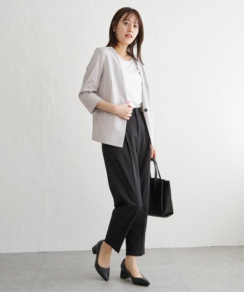 IKKA LOUNGE(イッカラウンジ)の「【接触冷感/セットアップ対応】ひやっとBeasystretchジャケット(テーラードジャケット・レディース・ネイビー/ライトグレー・S/L/M)」の7枚目の写真