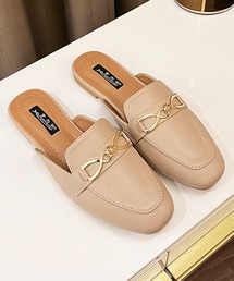 ローファーサンダル