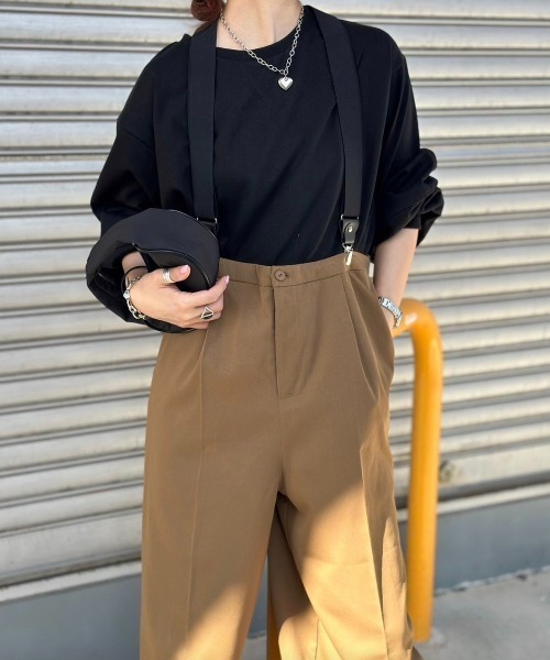 AGAWD(アガウド)の「AGAWD サスペンダーパンツ(チノパンツ・レディース・ブラック/ブラウン・FREE)」の9枚目の写真