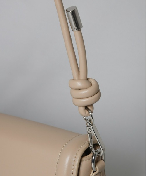 Olu.(オルドット)の「【ロングセラーアイテム】カクテルショルダーバッグ(ショルダーバッグ・レディース・ホワイト/ベビーピンク/オレンジ系その他/ベージュ/ブラック・FREE)」の21枚目の写真