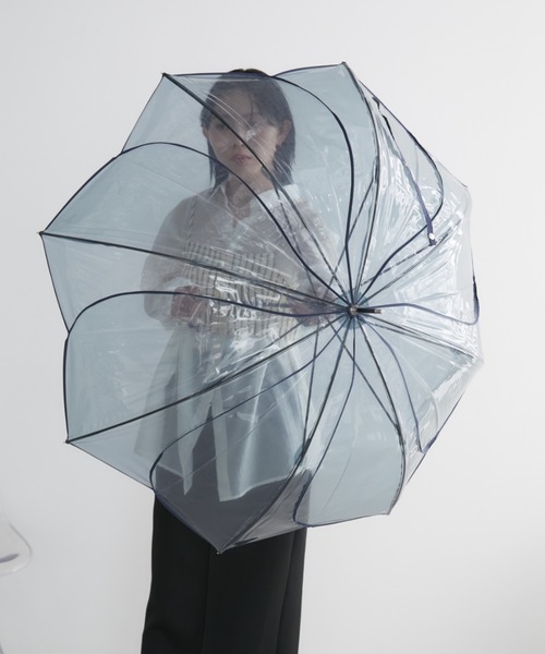 Aunt Marie's(アントマリーズ)の「フラワークリアアンブレラ / 雨傘 /(長傘・レディース・ホワイト/ブラック/ブラウン/ブルーグレー・FREE)」の17枚目の写真