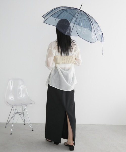 Aunt Marie's(アントマリーズ)の「フラワークリアアンブレラ / 雨傘 /(長傘・レディース・ホワイト/ブラック/ブラウン/ブルーグレー・FREE)」の19枚目の写真