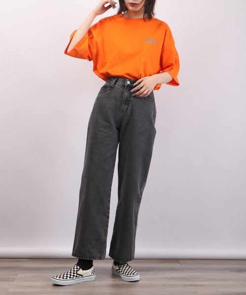spiritoso(スピリトーゾ)の「spiritoso スケーター カップルプリント 半袖Tシャツ(Tシャツ/カットソー・レディース・ネイビー/オレンジ・F)」の12枚目の写真