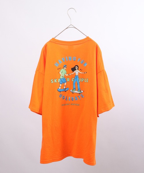spiritoso(スピリトーゾ)の「spiritoso スケーター カップルプリント 半袖Tシャツ(Tシャツ/カットソー・レディース・ネイビー/オレンジ・F)」の19枚目の写真