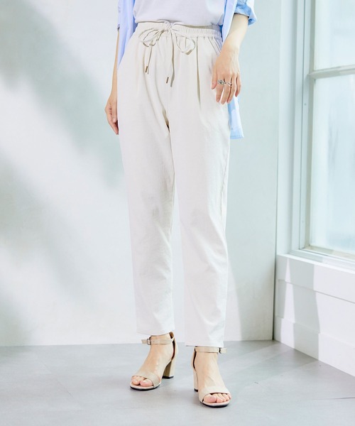 CROSS FUNCTION（クロスファンクション）の「《ストレッチ・シワになりにくい》さらっと速乾 きれいめイージータックパンツ【CF/クロスファンクション】（その他パンツ・レディース・アーミー/ライトベージュ/クリアブラック/ロイヤルブルー/クリーム/アイボリー/ネイビー/ベージュ/カーキ/チャコールグレー/ブラック・M/L/LL）」の7枚目の写真