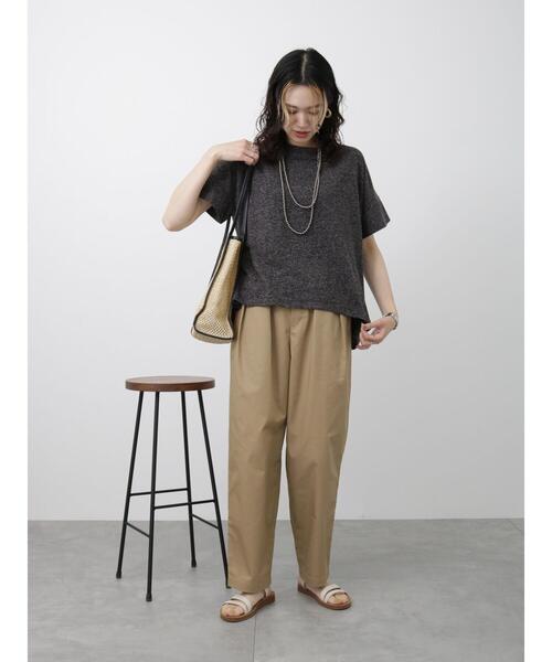 Samansa Mos2 blue(サマンサモスモスブルー)の「タックトラウザーパンツ(その他パンツ・レディース・チャコールグレー/ブルー/ベージュ・F)」の18枚目の写真