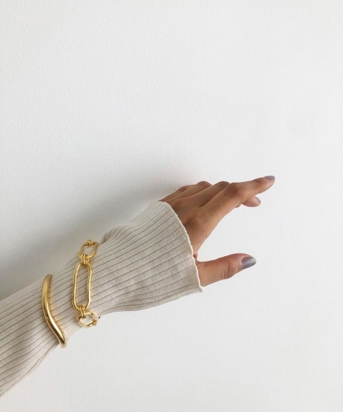 TODAYFUL(トゥデイフル)の「TODAYFUL Twist Chain Bracelet ツイストチェーンブレスレット/12320923(ブレスレット・レディース・シルバー/ゴールド・ONE SIZE)」の6枚目の写真