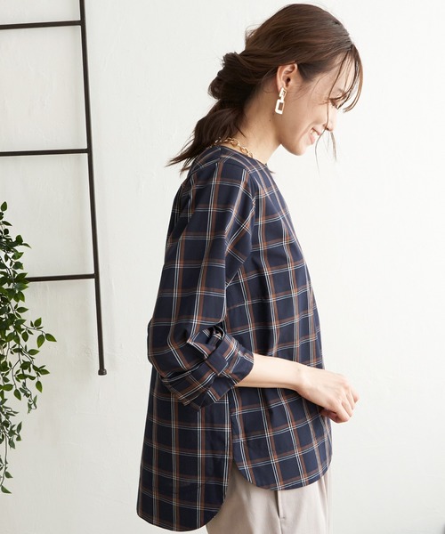 IKKA LOUNGE（イッカラウンジ）の「袖リボンブラウス（シャツ/ブラウス・レディース・その他1/ネイビー/ブラウン/グレー・S/M/L）」の14枚目の写真