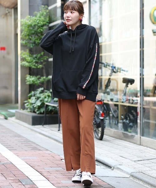 チチカカ（チチカカ）の「ジョーゼットフロントスリットパンツ（その他パンツ・レディース・ブラック/レッド/ブラウン・LARGE/MEDIUM）」の8枚目の写真