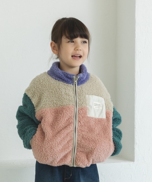 pairmanon（ペアマノン）の「ボア 配色 スタンドカラー ジャケット（その他アウター・キッズ・ピンク/その他/ベージュ/ブラック/ブラウン/ブルー/パープル/ブラック系その他/モカ/グリーン系その他/イエロー/テラコッタ/ピンク系その他/ブルー系その他/その他1/ミント・110/120/130/100/90/150/140）」の8枚目の写真