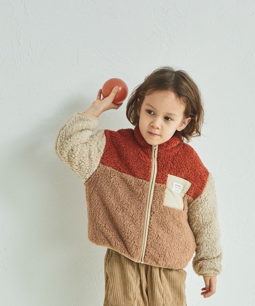 pairmanon（ペアマノン）の「ボア 配色 スタンドカラー ジャケット（その他アウター・キッズ・ピンク/その他/ベージュ/ブラック/ブラウン/ブルー/パープル/ブラック系その他/モカ/グリーン系その他/イエロー/テラコッタ/ピンク系その他/ブルー系その他/その他1/ミント・110/120/130/100/90/150/140）」の22枚目の写真