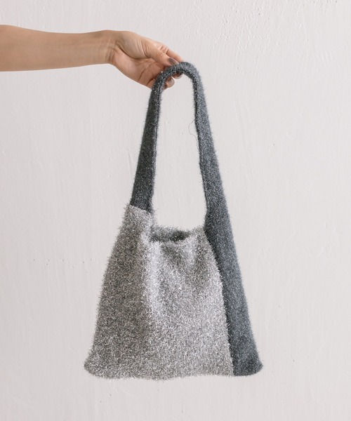 ear PAPILLONNER(イアパピヨネ)の「メタリックニットバッグ(エコバッグ/サブバッグ・レディース・ピンク/シルバー・FREE)」の13枚目の写真