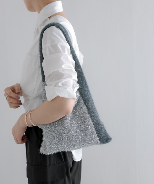 ear PAPILLONNER(イアパピヨネ)の「メタリックニットバッグ(エコバッグ/サブバッグ・レディース・ピンク/シルバー・FREE)」の20枚目の写真