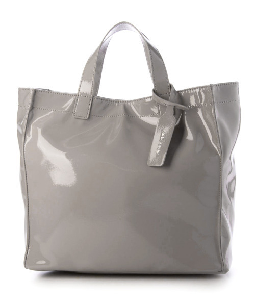 cache cache(カシュ カシュ)の「カシュカシュ cachecache / ソフトエナメルスクエア手提げトート(トートバッグ・レディース・ブラック系その他/アイボリー/ブルー/ライトグリーン/レオパード/ベージュ/ラベンダー/ブラック/ワイン/ライトイエロー/ホワイト/ブルー系その他/ダークグレー/ライトグレー/ライトブルー・FREE)」の5枚目の写真