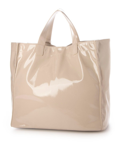 cache cache(カシュ カシュ)の「カシュカシュ cachecache / ソフトエナメルスクエア手提げトート(トートバッグ・レディース・ブラック系その他/アイボリー/ブルー/ライトグリーン/レオパード/ベージュ/ラベンダー/ブラック/ワイン/ライトイエロー/ホワイト/ブルー系その他/ダークグレー/ライトグレー/ライトブルー・FREE)」の19枚目の写真