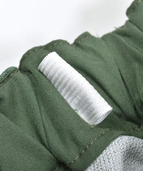 BeBe（ベベ）の「ジョグデニムパンツ(90~150cm)（デニムパンツ・キッズ・ネイビー/グリーン・140cm/120cm/130cm/110cm/150cm/100cm/90cm）」の17枚目の写真