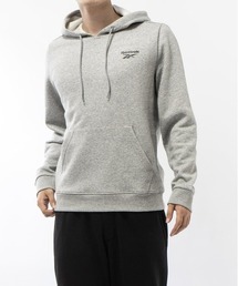 Reebok（リーボック）の「レフト チェスト ロゴ フーディー / RI Left Chest Logo Hood（パーカー）」