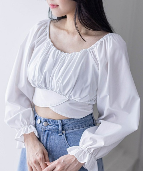 clear（クリア）の「クロスバックリボンブラウス [着回し力抜群 大人 カジュアル 短丈ブラウス]（シャツ/ブラウス・レディース・ベージュ/ブラック/サックスブルー/オフホワイト・F）」の2枚目の写真