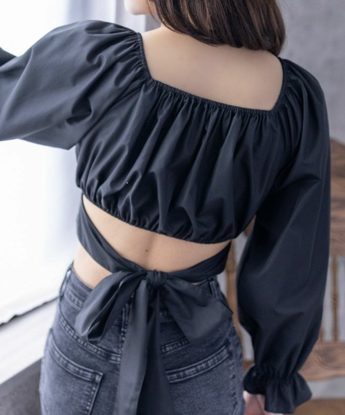 clear（クリア）の「クロスバックリボンブラウス [着回し力抜群 大人 カジュアル 短丈ブラウス]（シャツ/ブラウス・レディース・ベージュ/ブラック/サックスブルー/オフホワイト・F）」の3枚目の写真