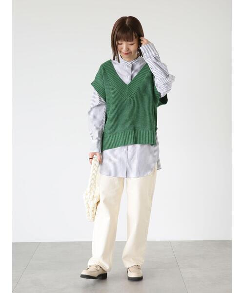 Lugnoncure(ルノンキュール)の「スタンドカラーリラックスシャツ(シャツ/ブラウス・レディース・グレー/ネイビー/グリーン/レッド・F)」の13枚目の写真
