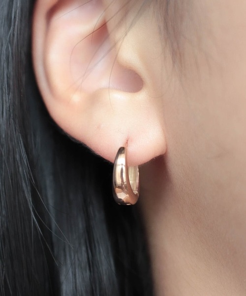 ebine(エビネ)の「Drop Hoop Pierce(ピアス(両耳用)・レディース・ピンクゴールド/ゴールド/シルバー・FREE)」の3枚目の写真