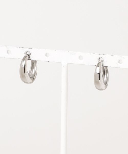 ebine(エビネ)の「Drop Hoop Pierce(ピアス(両耳用)・レディース・ピンクゴールド/ゴールド/シルバー・FREE)」の15枚目の写真