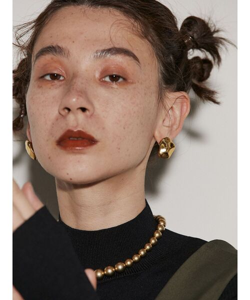 UN3D.（アンスリード）の「イレギュラーハーフマットピアスS（ピアス